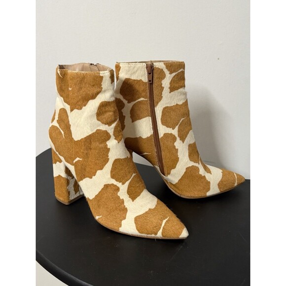 Steve Madden Cow Print Haircalf Leather Ankle Boots Pointed Toe Block Heel - Picture 2 of 12